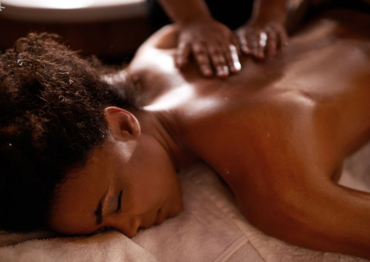 Nuru Massage vs. Body to Body Massage | The True Art of Touch at Vibes Tantric London